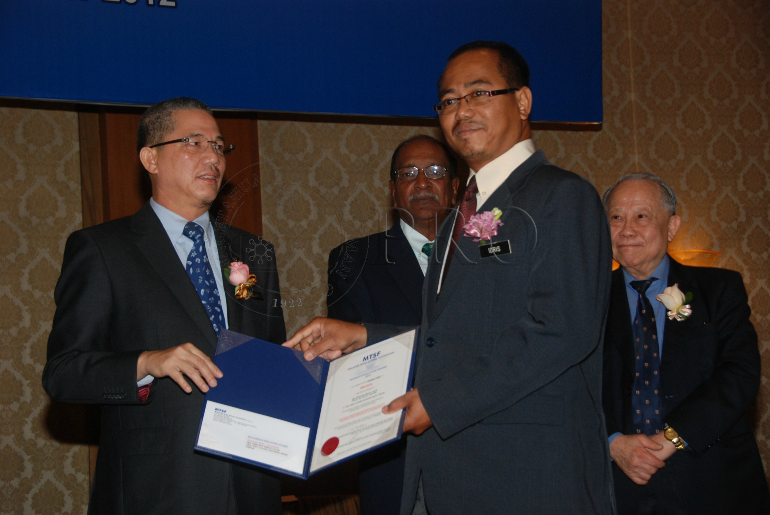 PRO 12 135 toray DSC 9065